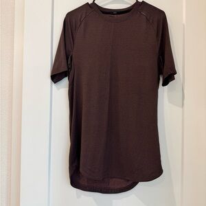 Lululemon Athletica Chocolate Brown Short Sleeve Tee